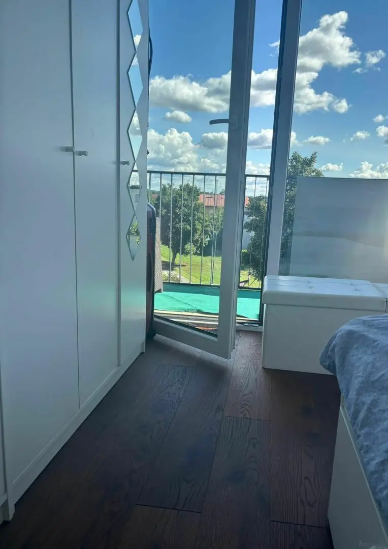 Moderne Maisonettewohnung mit großzügiger Terrasse und Balkon