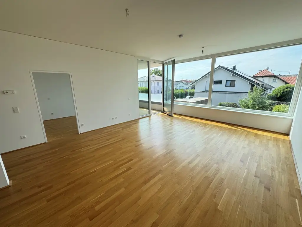BARRIEREFREIE, MODERNE 2 ZIMMERWOHNUNG MIT LOGGIA IN KEMATEN/KREMS