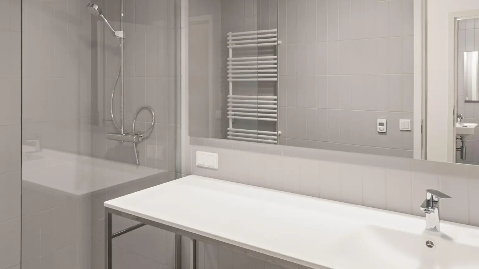 DC-FLATS: High-End-Apartment bei der UNO-City!! ERSTBEZUG!!