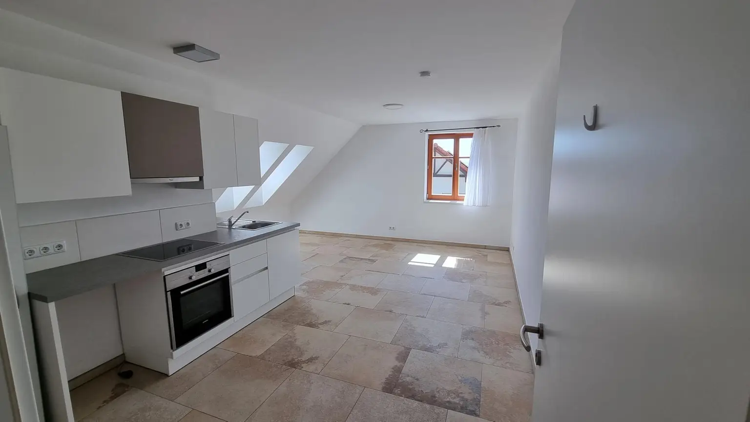 Gepflegte 2-Zimmer-Mietwohnung in Flinsbach