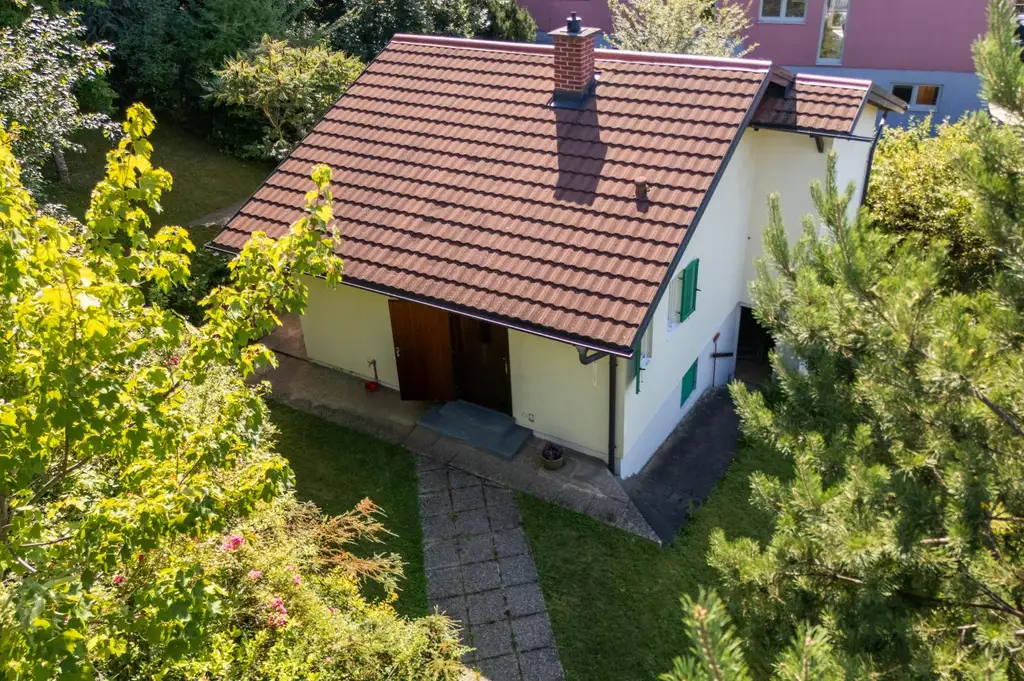 Rarität - Wohnhaus mit großem Garten in begehrter Hanglage am Ruckerlberg