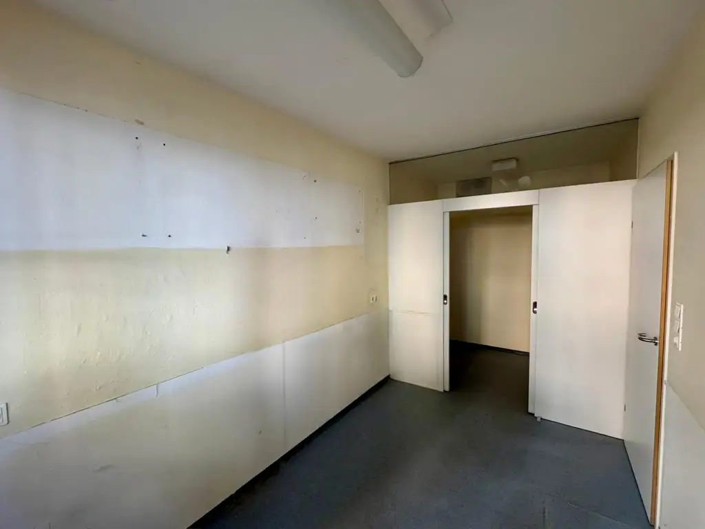 Vielseitig nutzbare Praxis- und Bürofläche im Herzen von Innsbruck