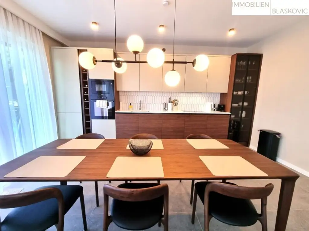 Maisonette-Wohnung mit Swimmingpool