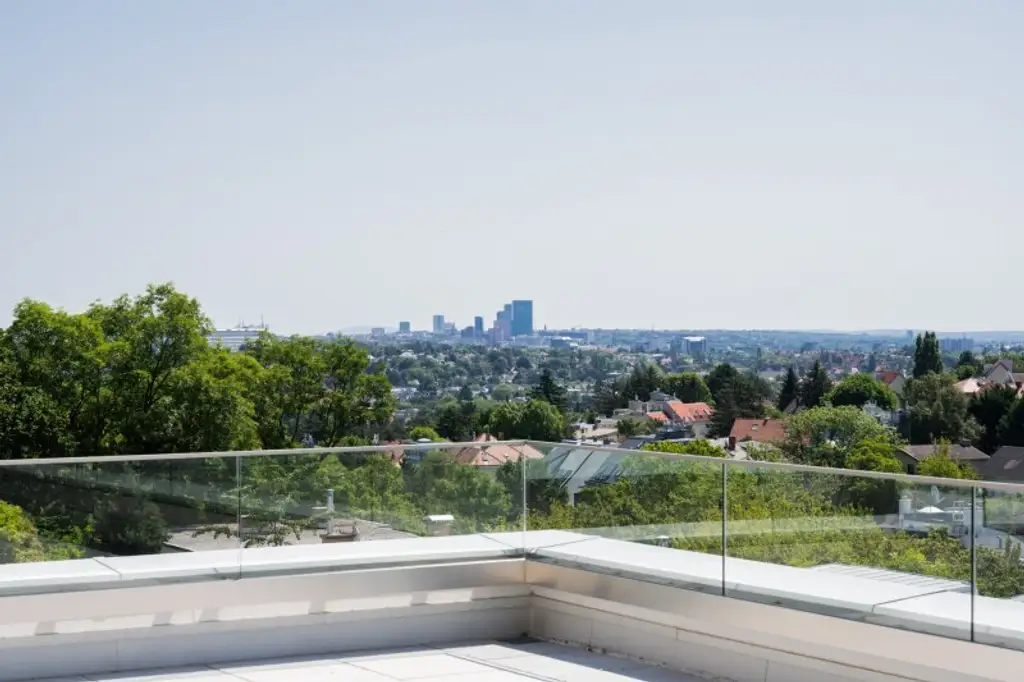 4-Zimmer Wohnung mit großzügigem Balkon und Weitblick
