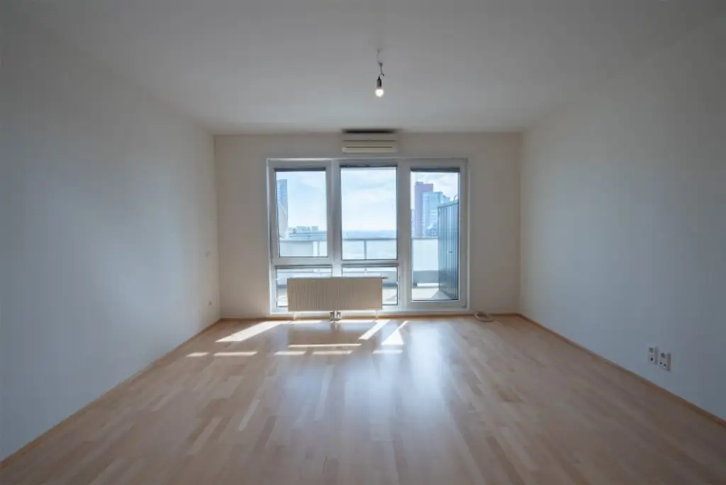 2-Zimmer-Wohnung mit atemberaubendem Wien-Panorama im Mischek Tower