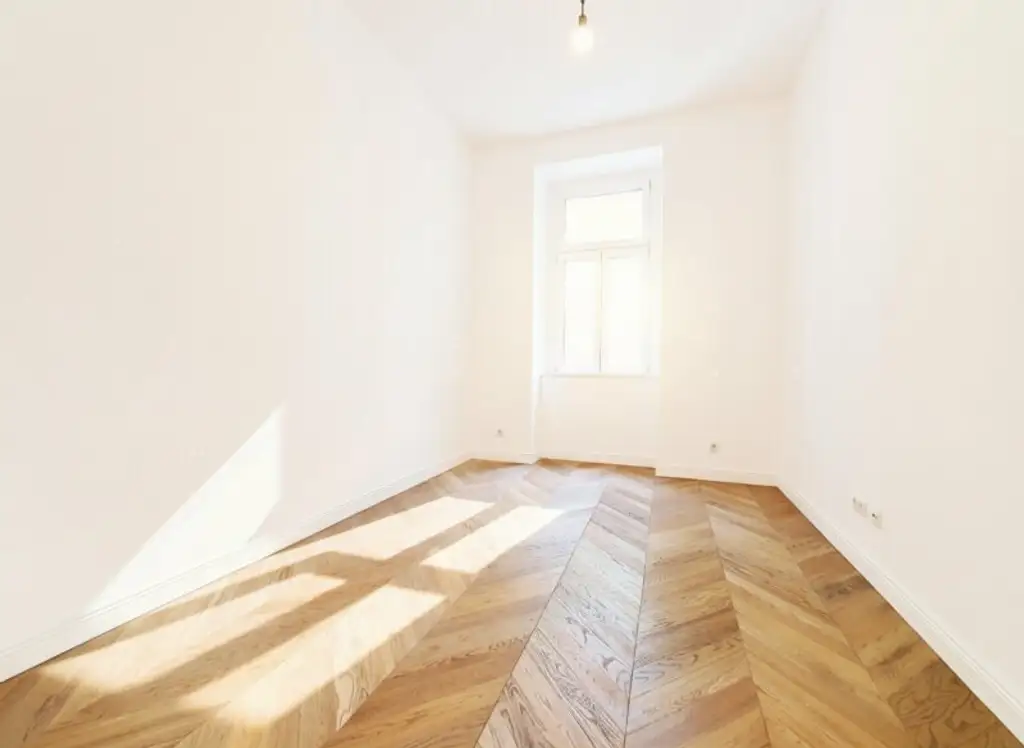 ++NEU++ Premium-Erstbezug 4-Zimmer-Stilaltbau plus 2 BALKONEN mit luxuriösem Finish! ++Absolut ruhig gelegen in Top Location NÄHE Urania! U-Bahn & CAT ++