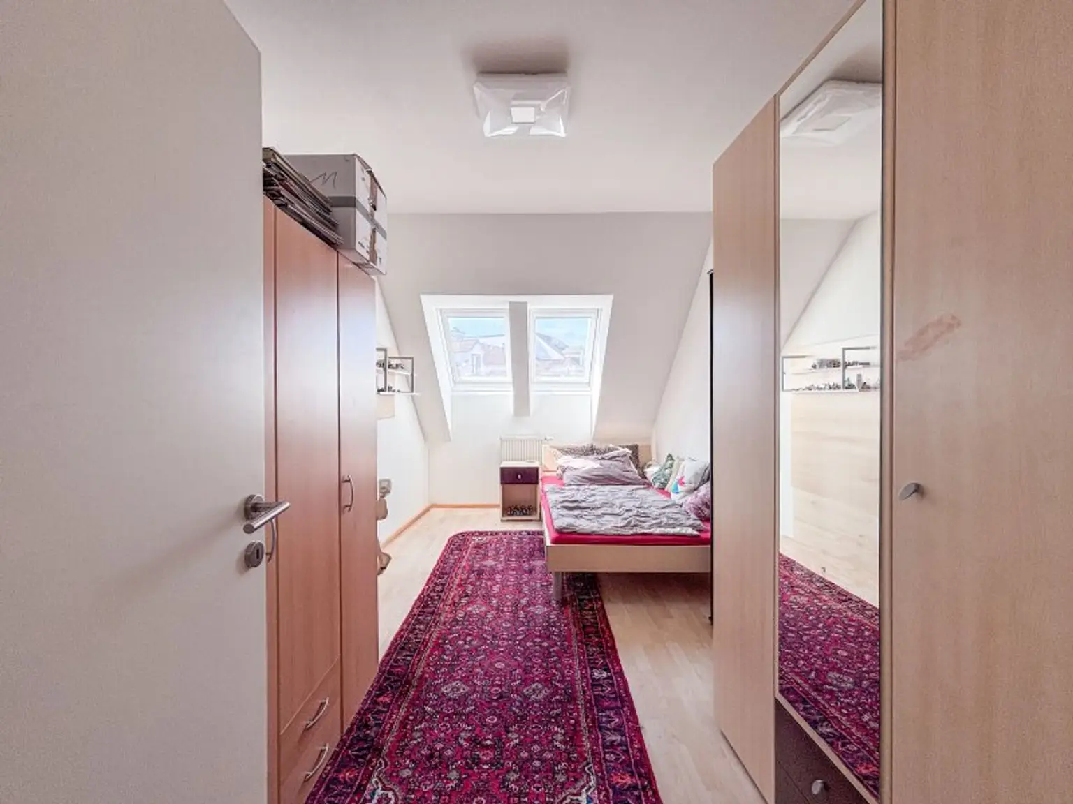 Sonnige DG-Maisonette-Wohnung in Stockerau – viel Platz für die ganze Familie!