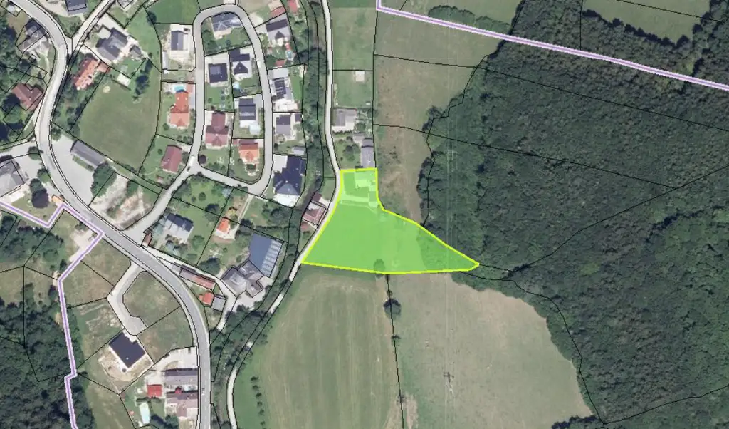 Haus mit großem Grundstück