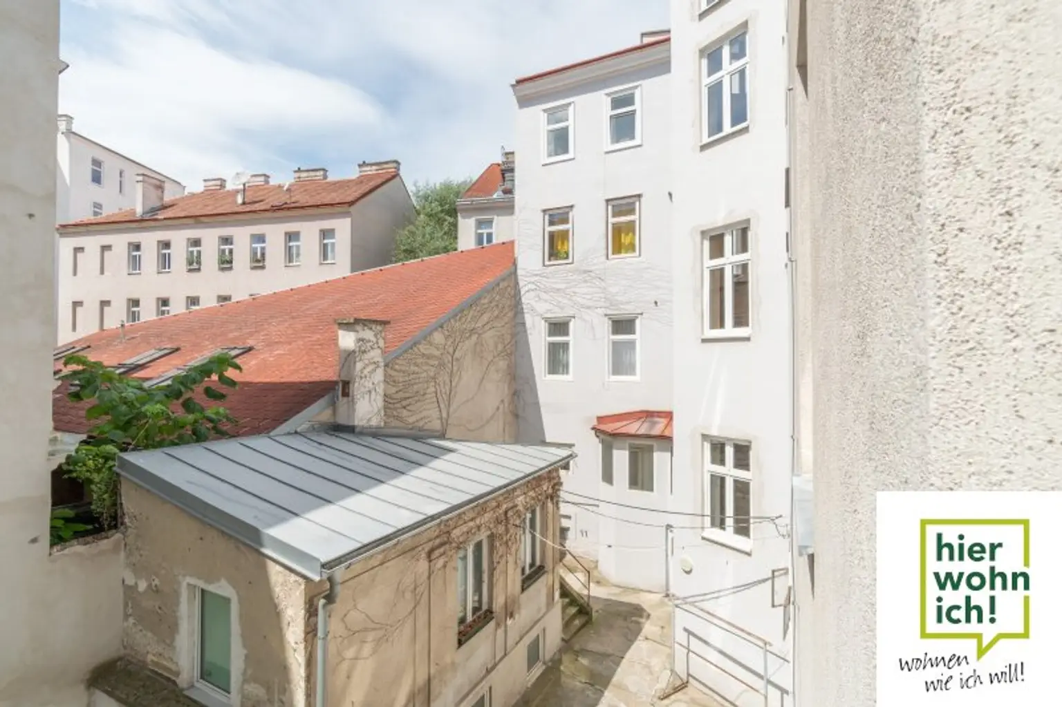 Sanierungsbedürftig helle 2 Zi Altbauwohnung im Karmeliterviertel