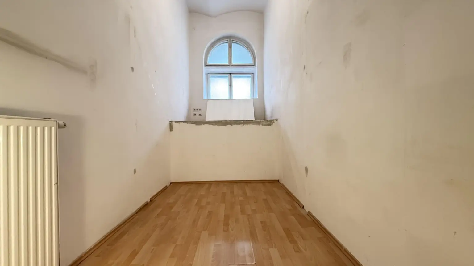 Zimmer 2 (detailliert)