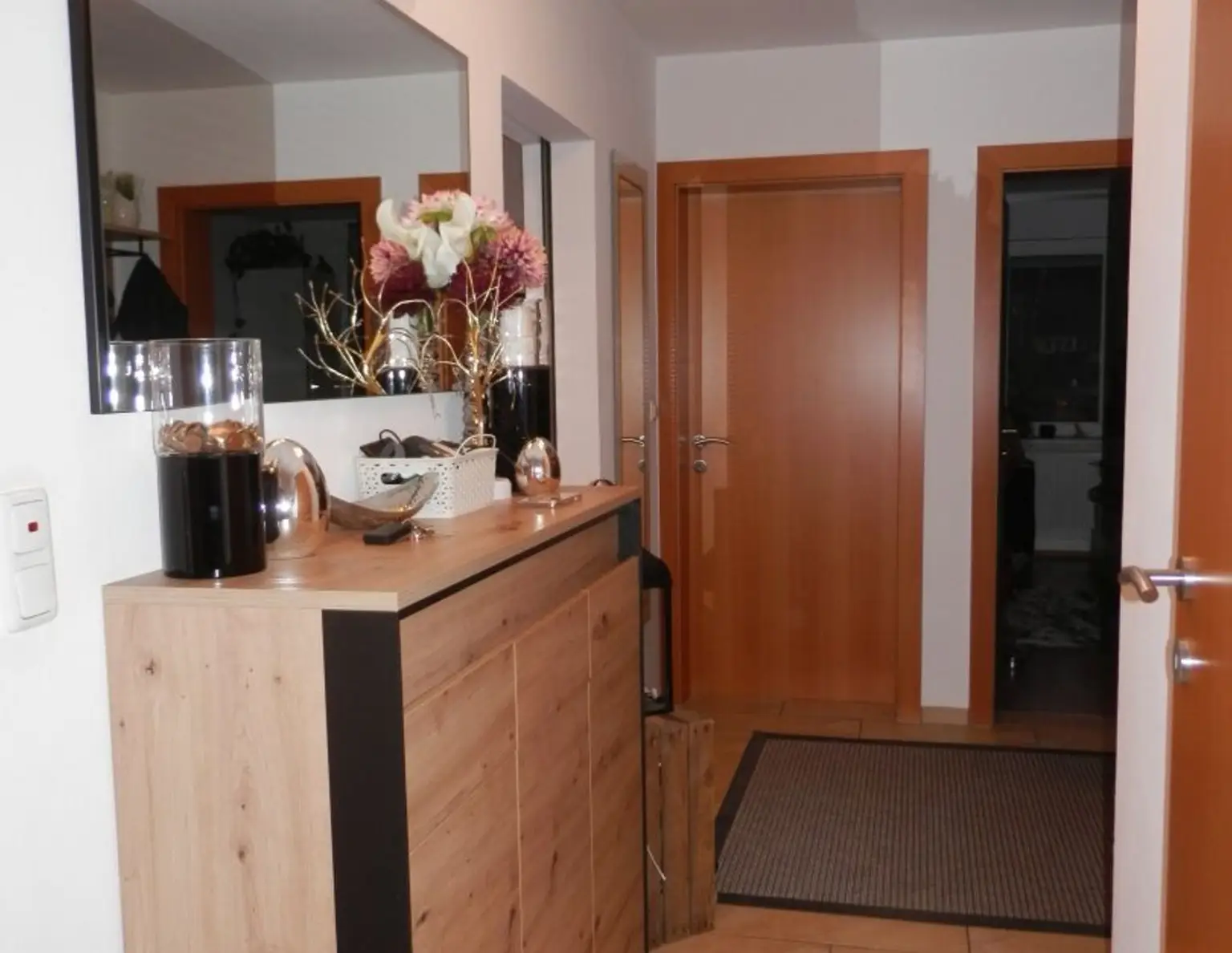 Wohnhighlight mit Top-Ausstattung - 4-Zimmer-Wohnung mit Balkon & Einzelgarage!