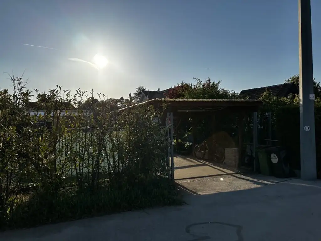 SOMMERHAUS mit großem Garten - Nähe AN DER UNTEREN ALTEN DONAU