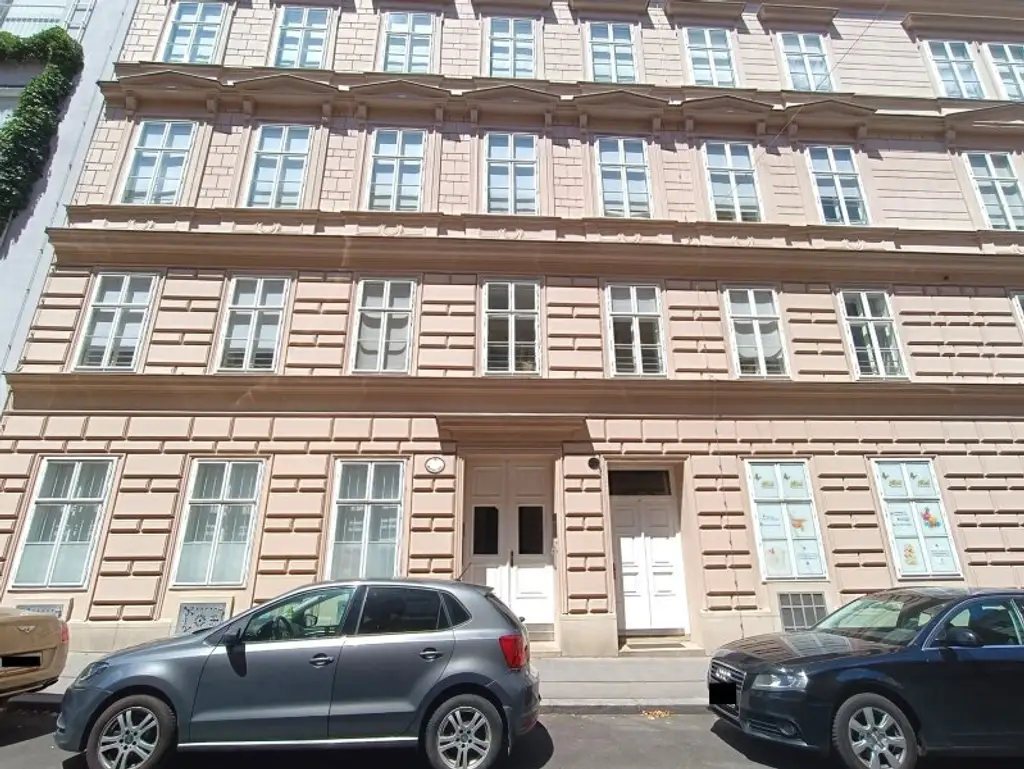 Bürofläche mit rund 60 m² im Erdgeschoss! Klimatisiert! Serverraum! Nähe U4 Roßauer Lände  & Liechtensteinpark!