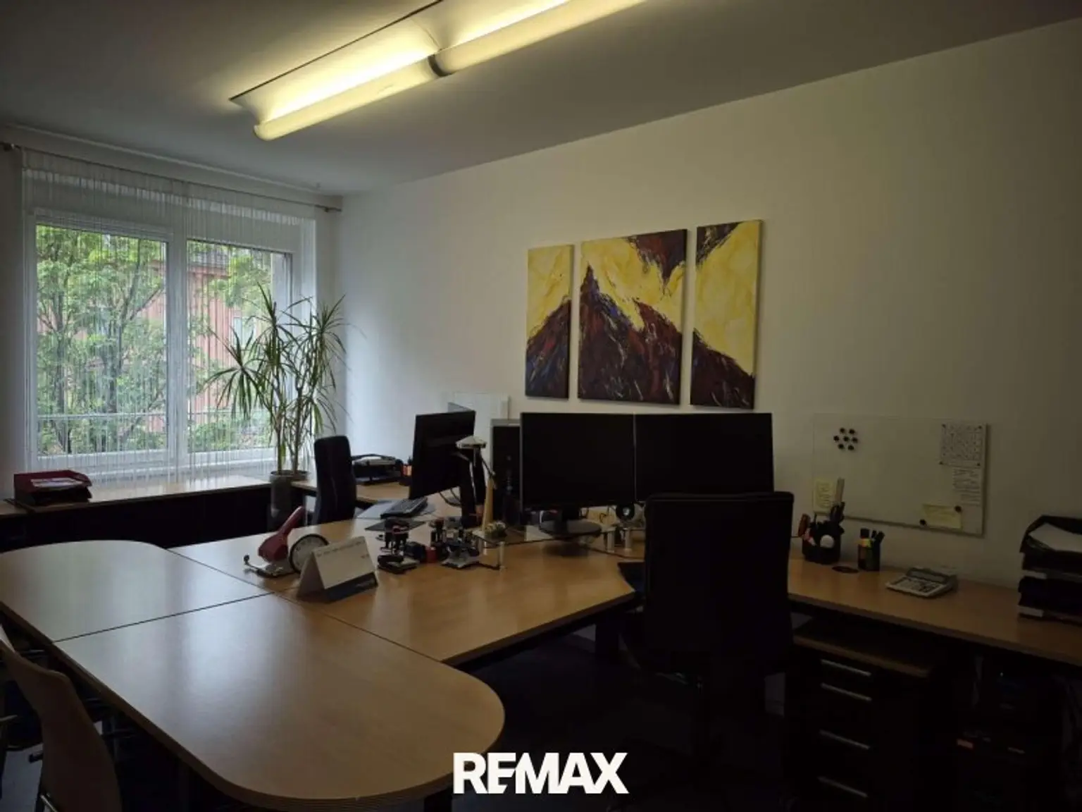 Büro (1)