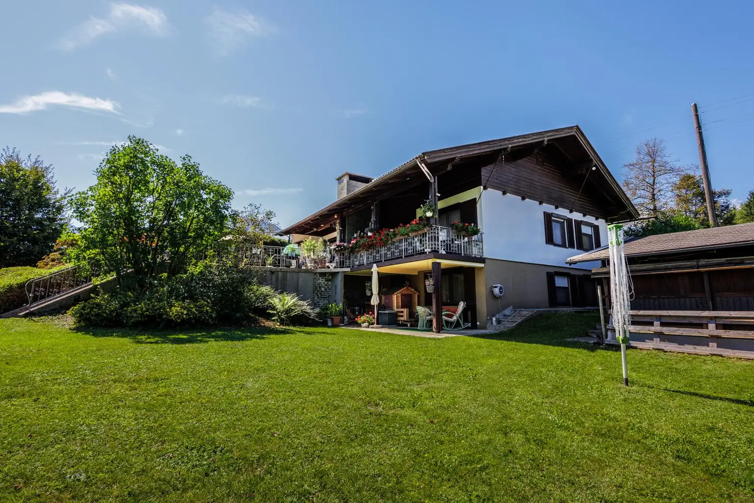 Traumlage über der Drau – Haus in Dragositschach