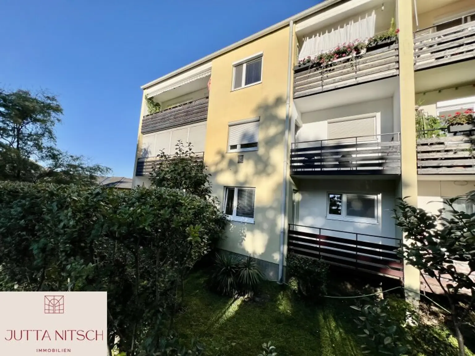 Ruhig gelegene Garconniere mit Balkon in HTL-Nähe - Mödling