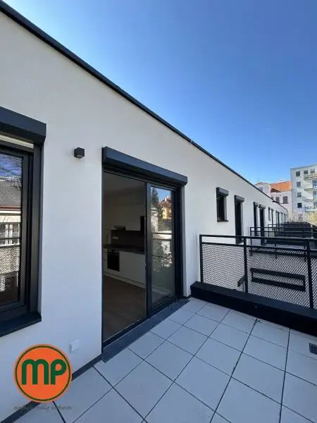 Erstbezug - traumhafte Dachterrasse inklusive