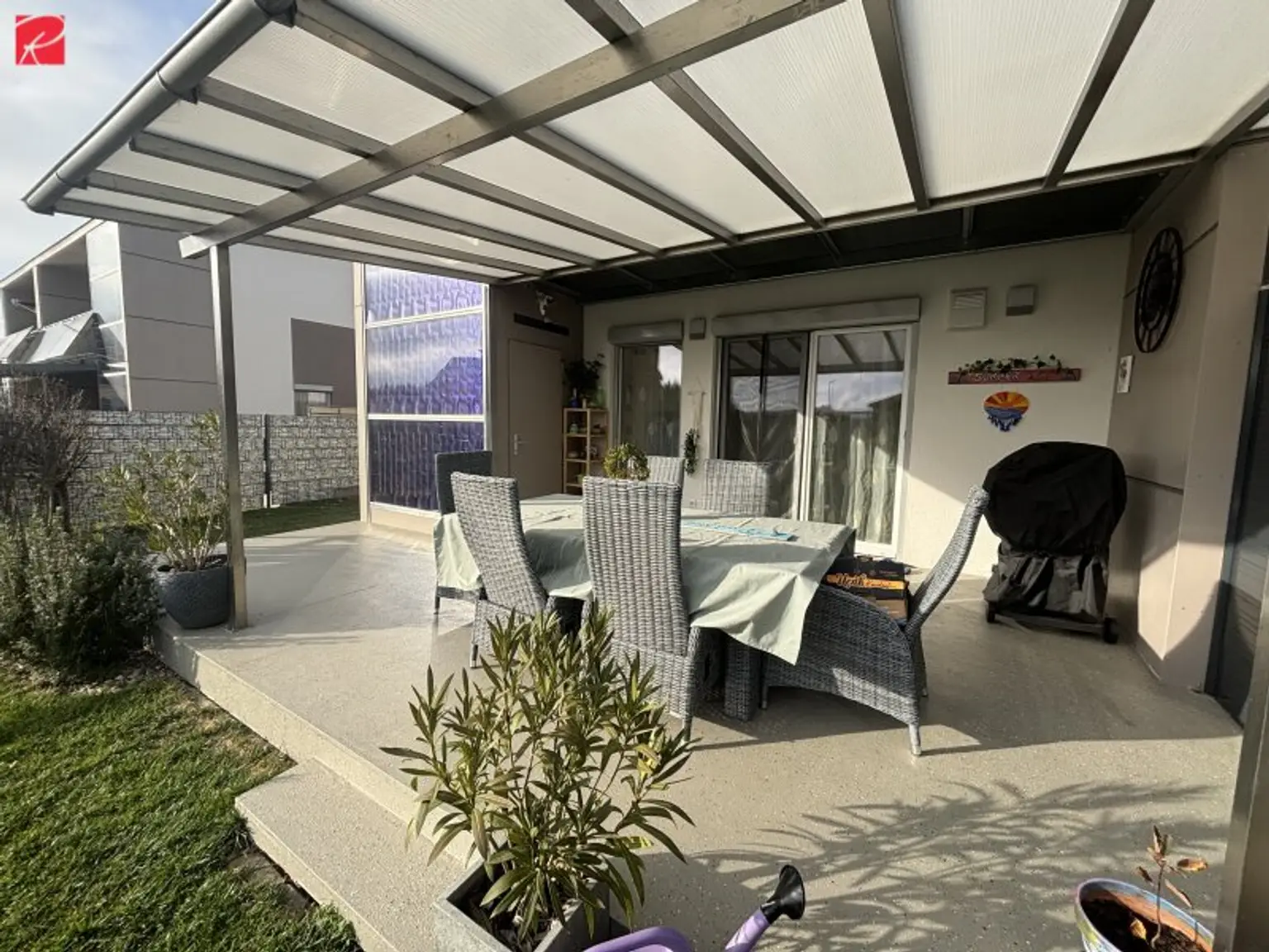 Stilvoller Wohntraum mit Swimmingpool