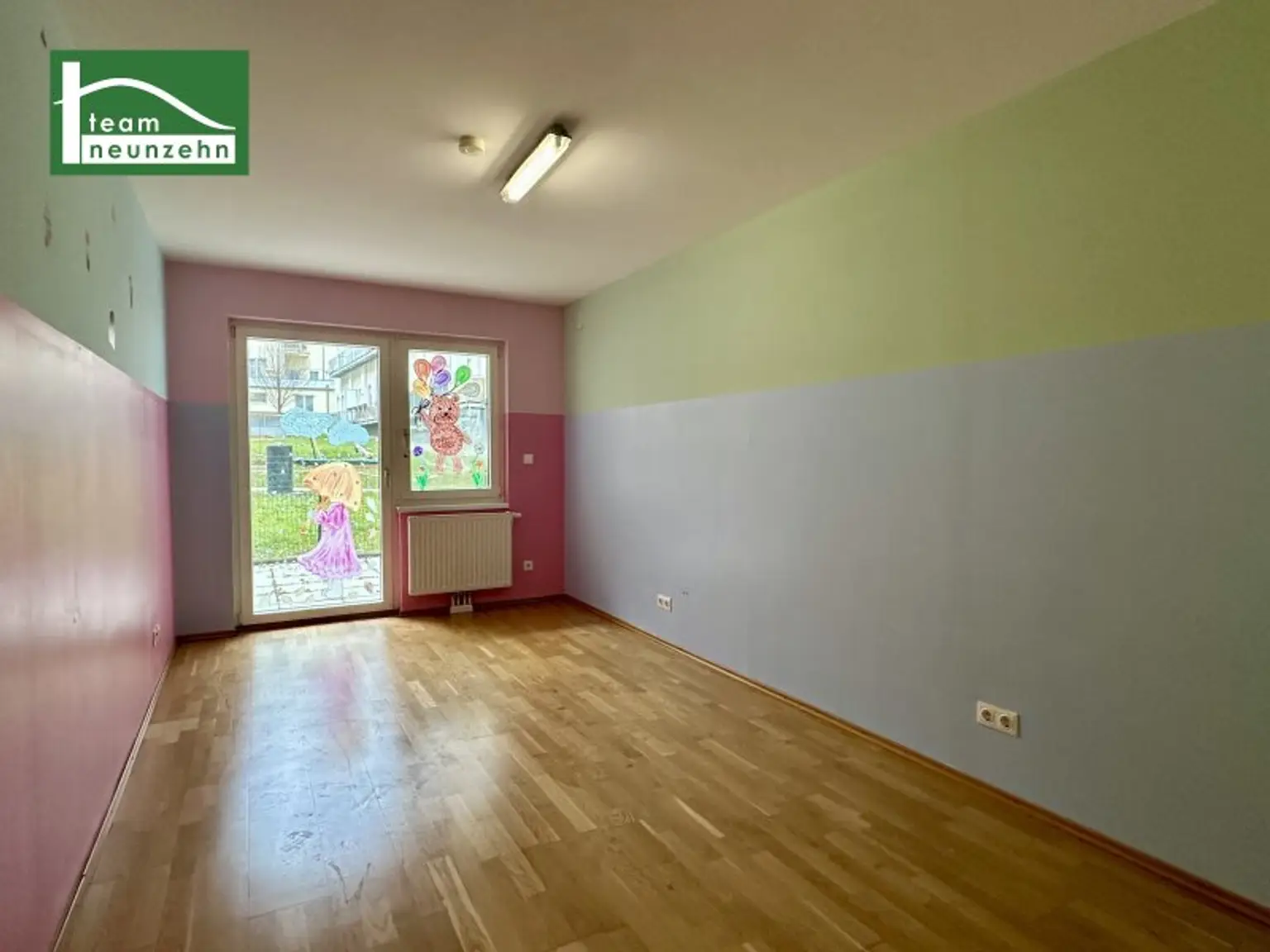 Gewerbefläche inkl. Einbauküche und großzügiger Terrasse in Ruhelage in 1100 Wien - JETZT ANFRAGEN