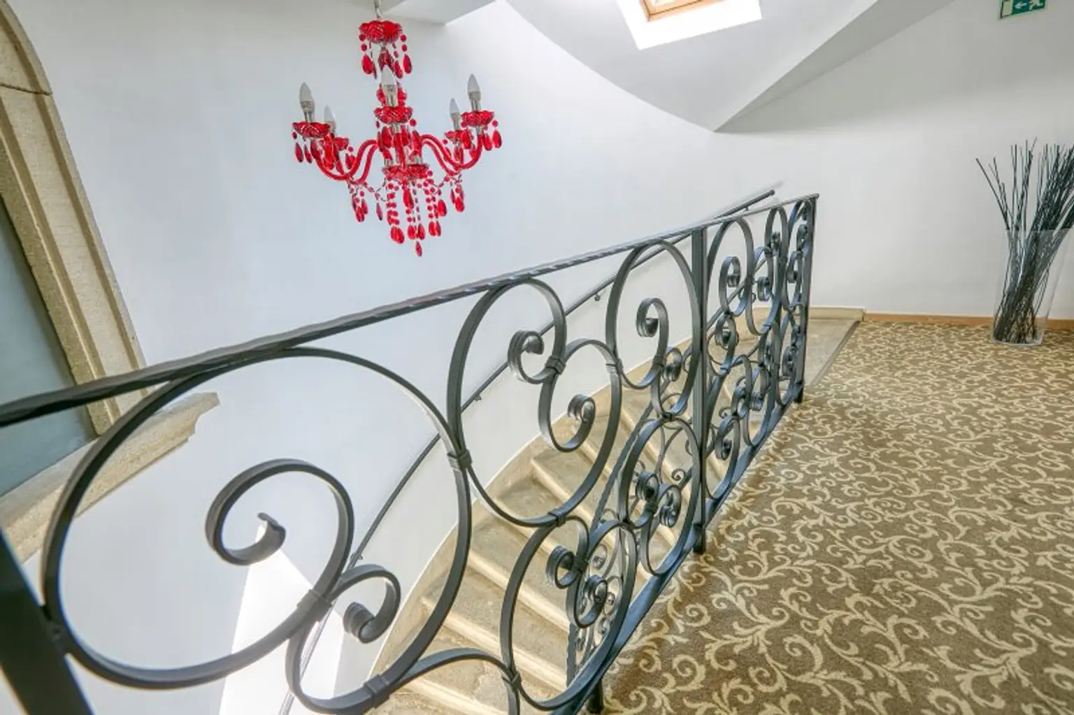 +++ Historischer Immobilienkomplex im Herzen von Sopron mit vielseitigem Entwicklungspotenzial +++