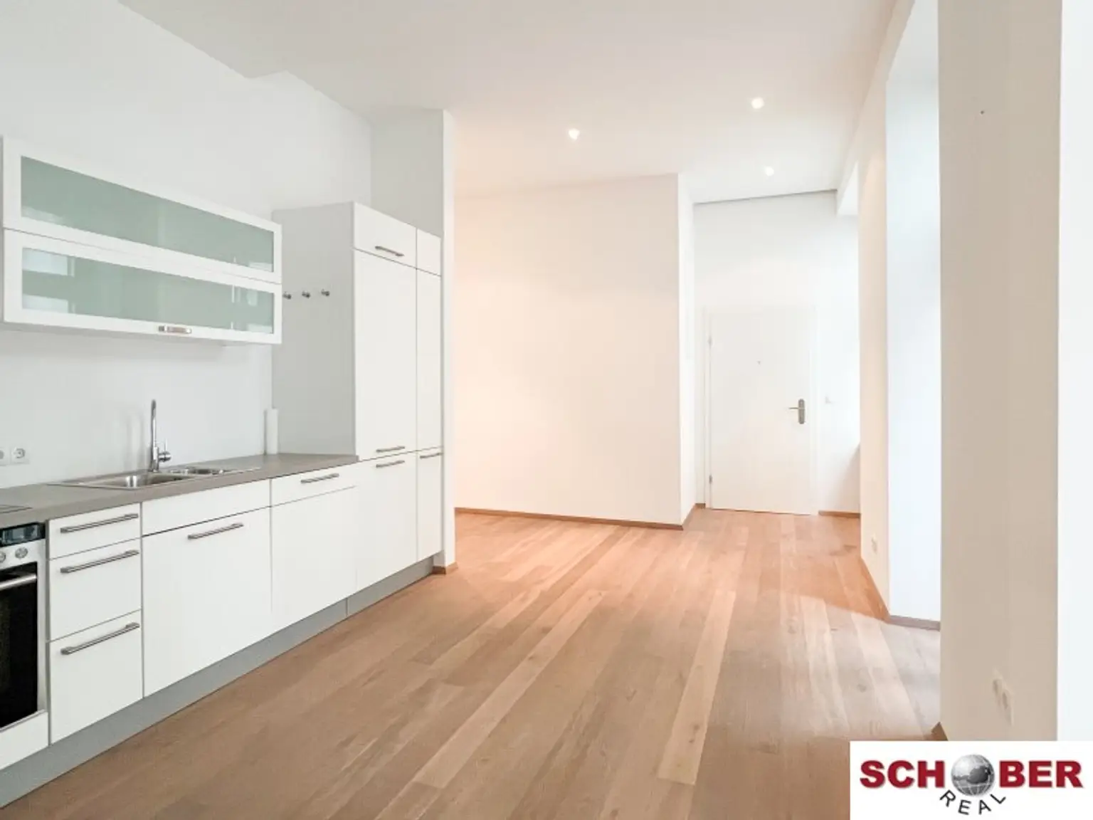 Nähe Augarten - modern sanierter Altbau mit großem Balkon