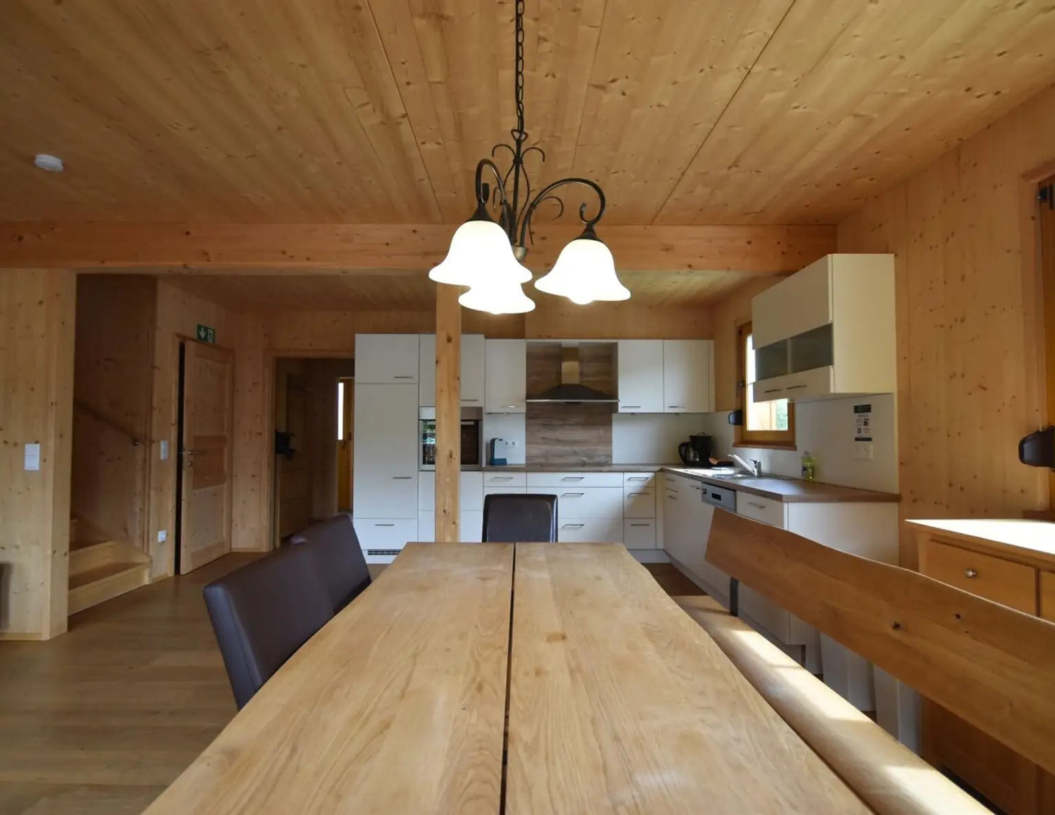 "ALTAUSSEE - Exklusives und modernes CHALET im Ski- und Wander- und Seenparadies"