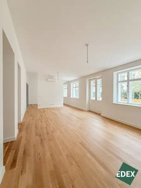 Hofseitiges Büro Nähe Pilgramgasse