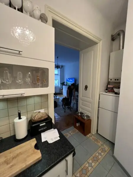 Nutzen Sie die Chance - Charmante Altbauwohnung mit Ausnahmebewilligung zur AirBnB Vermietung