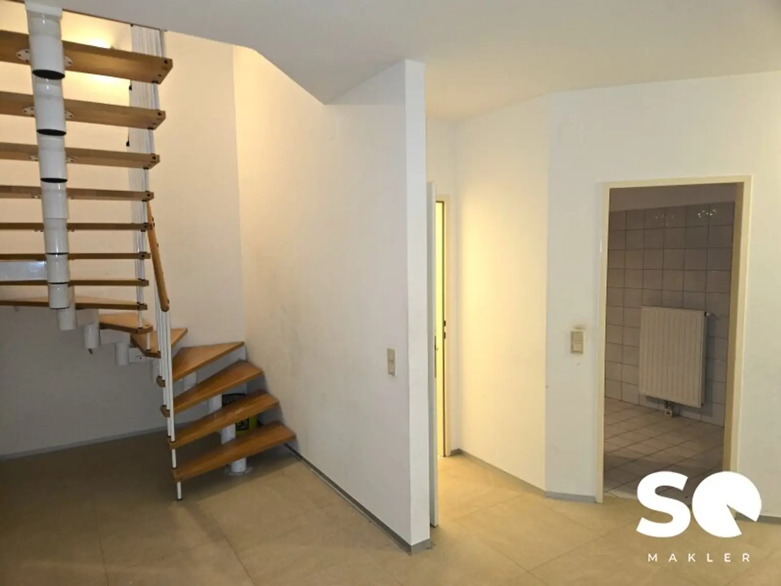#SQ - MATTERSBURG: GERÄUMIGE MAISONETTENWOHNUNG IN ZENTRUMSNÄHE ZU VERMIETEN