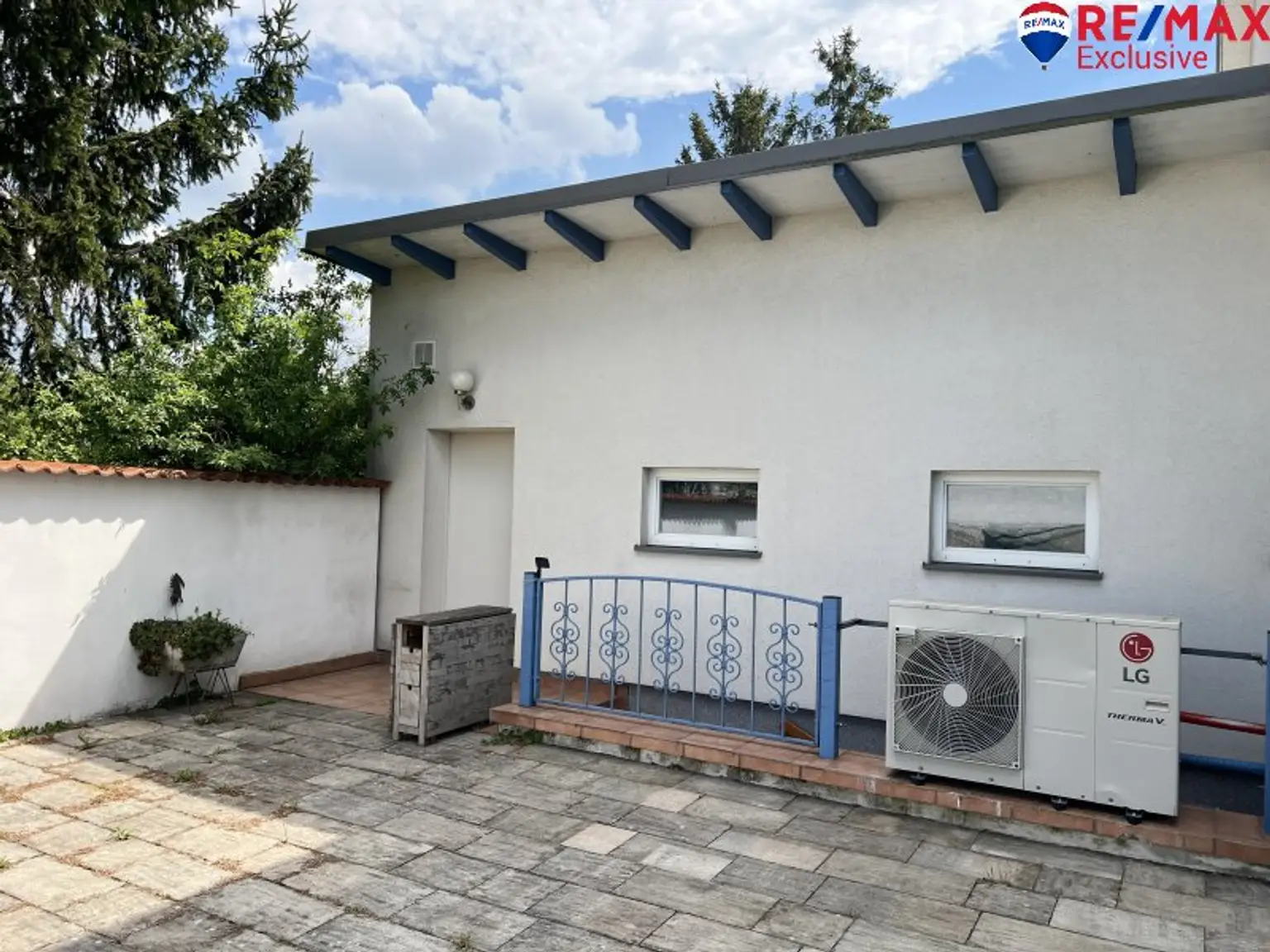 Großzügiges Einfamilienhaus mit Garten, Terrasse & Garage in Ebenfurth, 4 Zimmer, 195m²