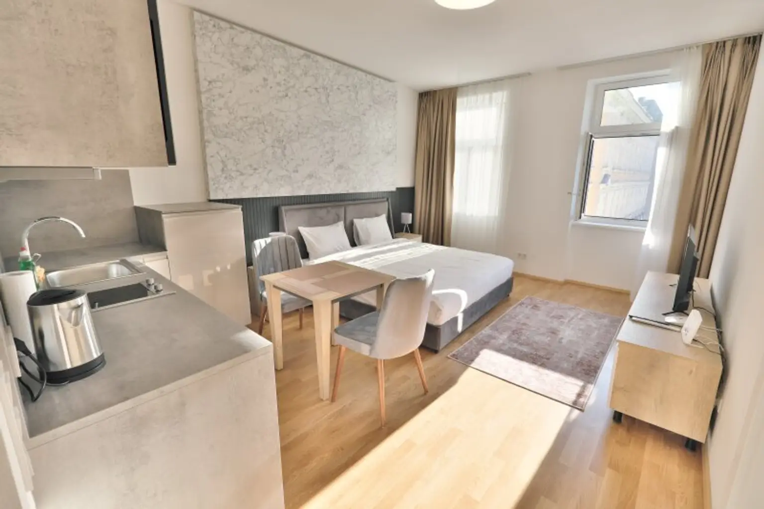 Ferienwohnung! Betriebsanlagengenehmigung, Grundbüchlich/Widmung "Appartement", parifiziert