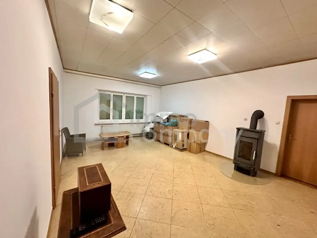 Einfamilienhaus in Loosdorf: 7 Zimmer, Terrasse, Garage – nur 170.000 €!