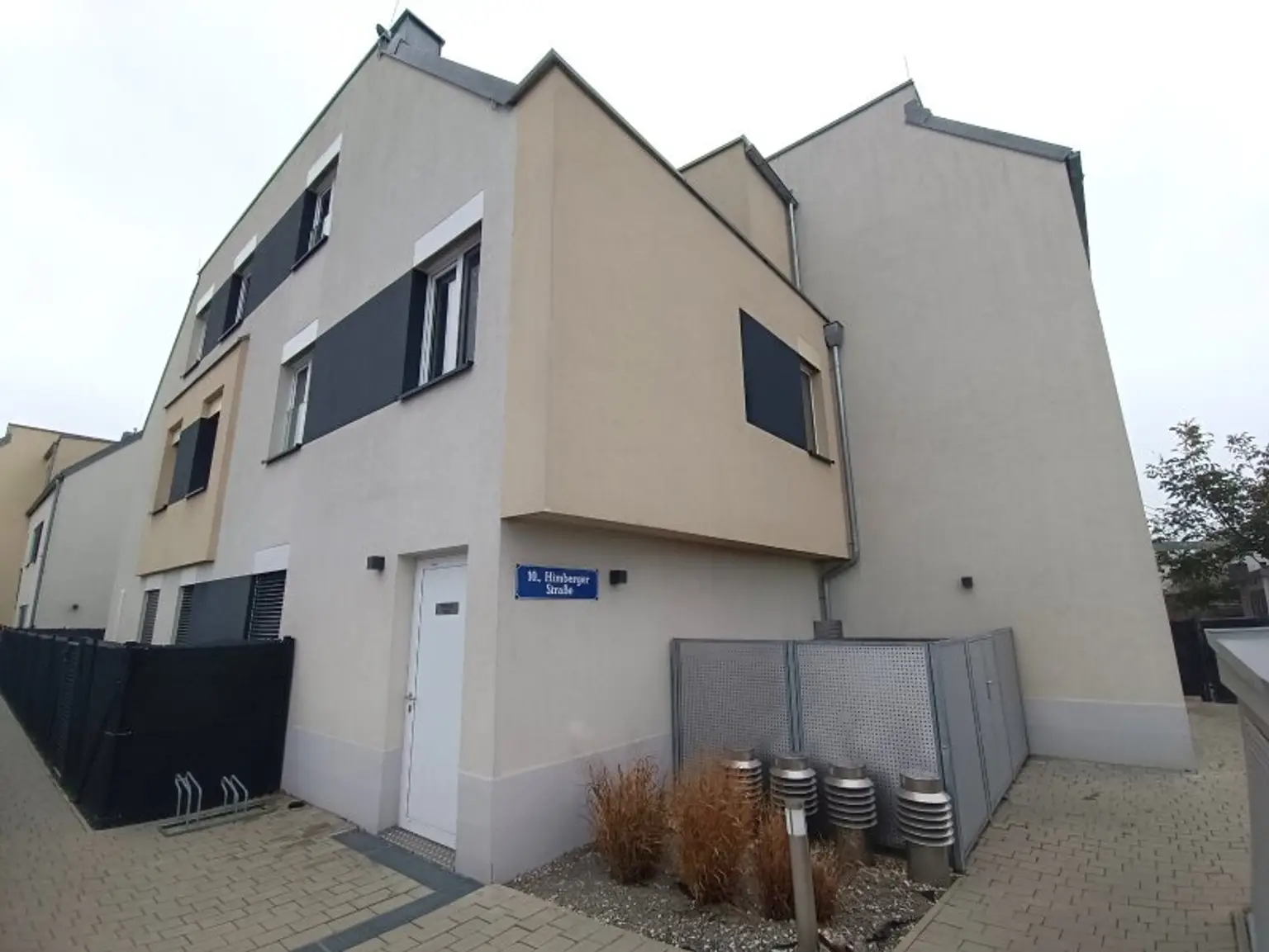 Neubau! Siedlung Rustenfeld! 2-Zimmer Wohnung im DG mit Dachterrasse! ! Stellplatz in Tiefgarage optional verfügbar!