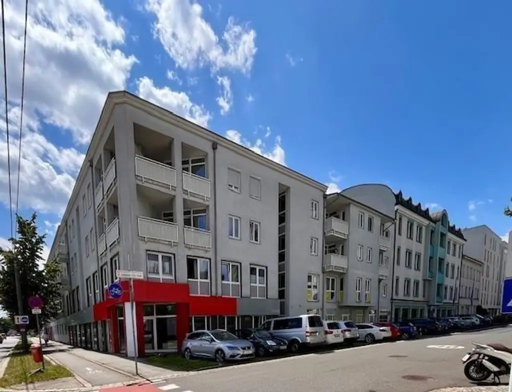 Geräumige 2-Zimmer-Wohnung mit Loggia - verfügbar ab September 2025