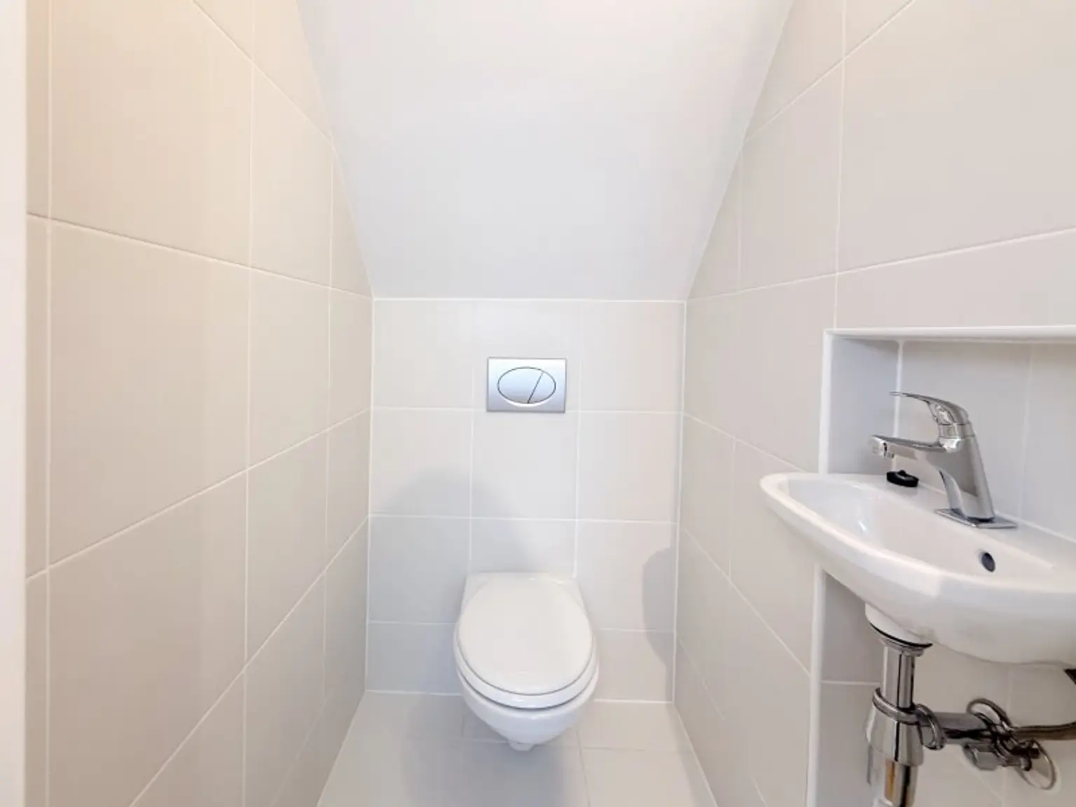 WC 2 DG