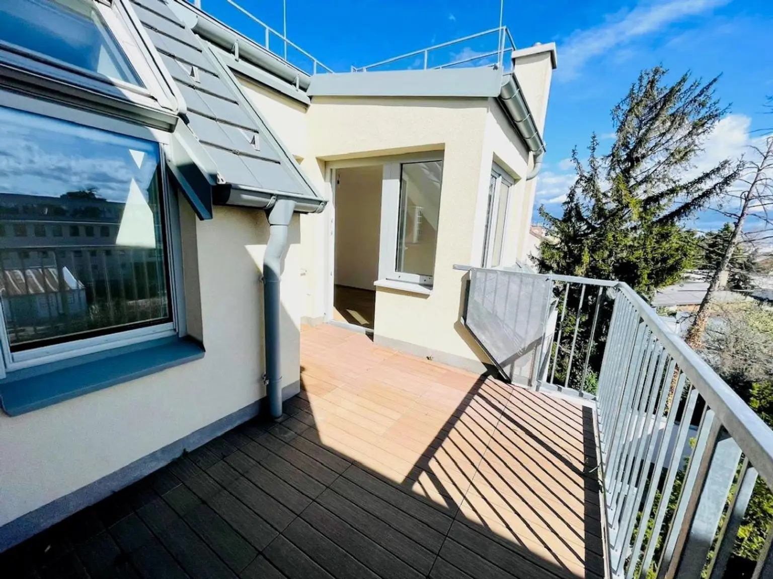 9 | ++ NEU ++ TRAUMWOHNUNG - DREI Zimmer, Küche & Terrasse | Prima Service Immobilien