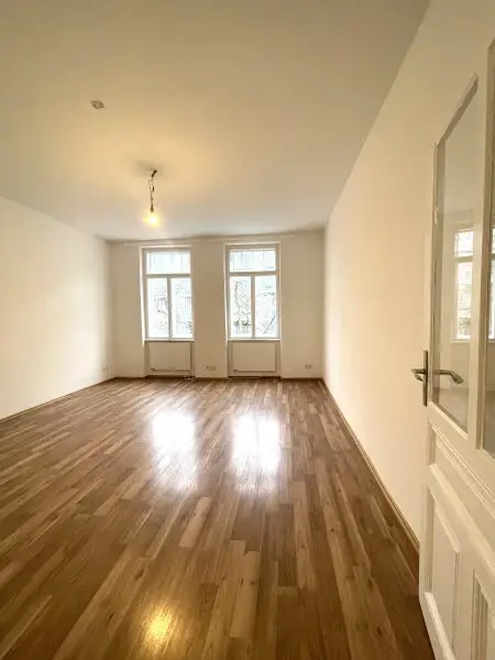 Wohnen im Herzen des. 3. Bezirkes - Wunderschöner Stilaltbau