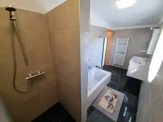20260916_100704