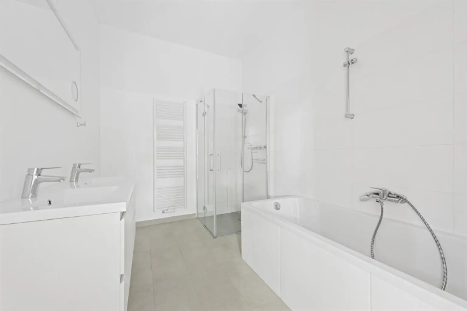 ***Großzügige 4-Zimmer-Wohnung mit 2 Balkonen in Top-Lage des 19. Bezirks – Nähe Kahlenberg***