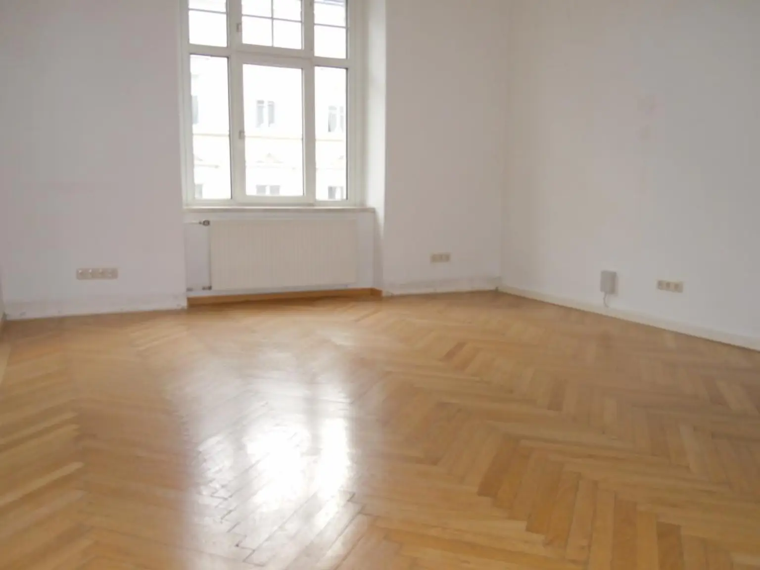Schlafzimmer 4