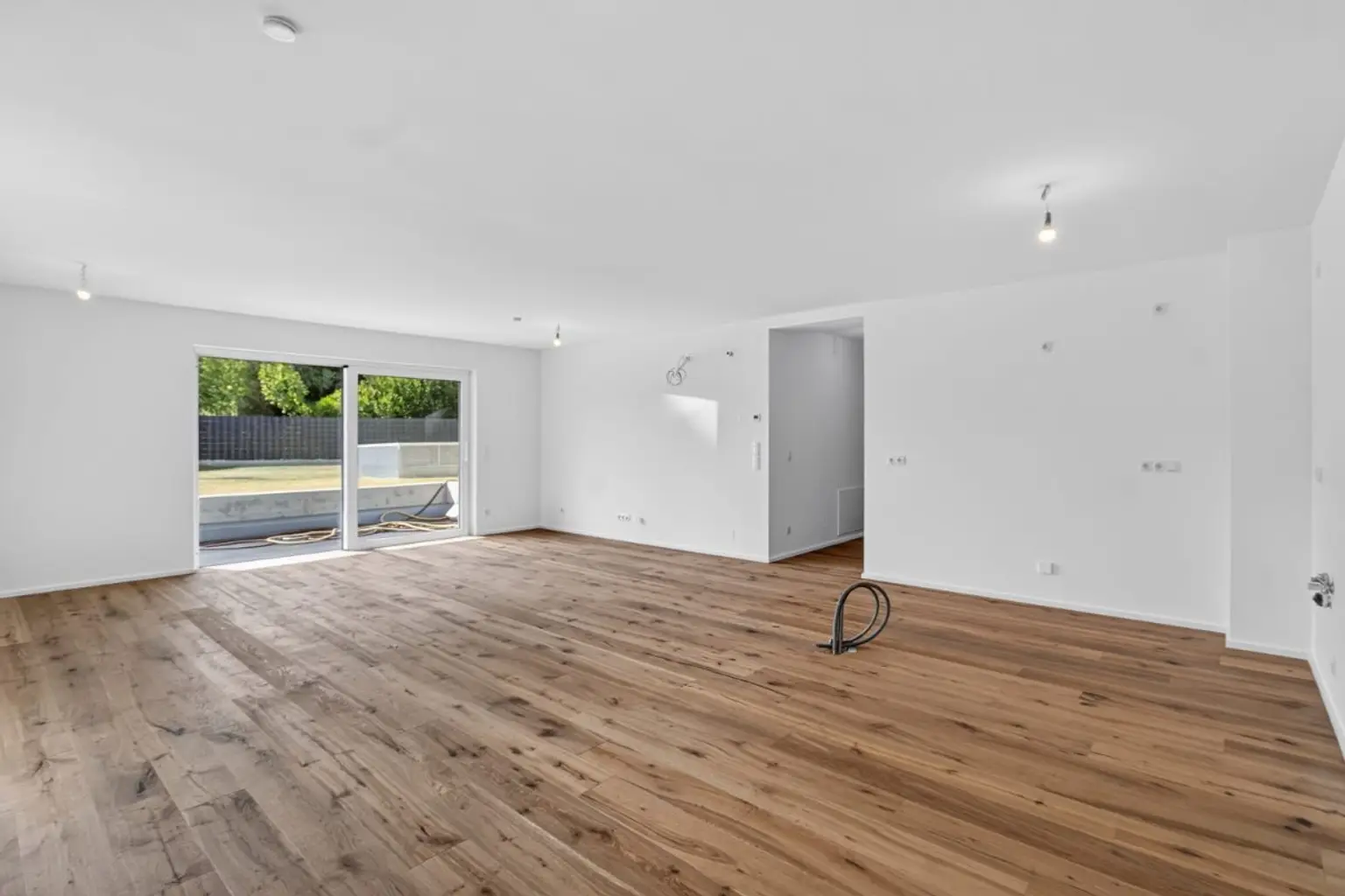 G | THE GREEN 15 ++ VIER ZIMMER GARTENOASE | Prima Service Immobilien