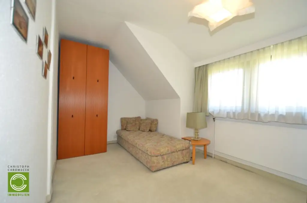 CHRISTOPH CHROMECEK IMMOBILIEN - PERCHTOLDSDORF - Gepflegtes und geräumiges Einfamilienhaus mit vielen Extras!