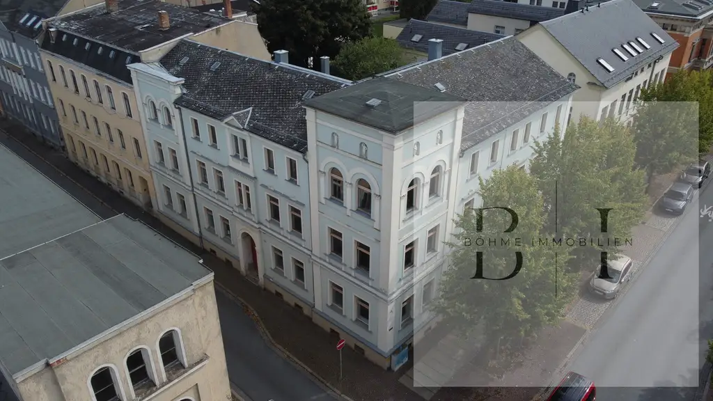 Entwicklungsobjekt in zentraler Lage von Greiz – Leerstehendes Mehrfamilienhaus mit Konzept