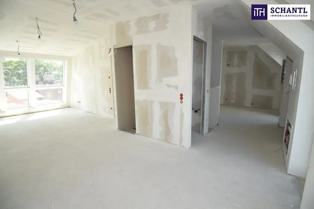 Exklusives Familienparadies über den Dächern – Stilvolle 4-Zimmer-Dachgeschosswohnung mit zwei Terrassen + moderner Luftwärmepumpe + Klimaanlage