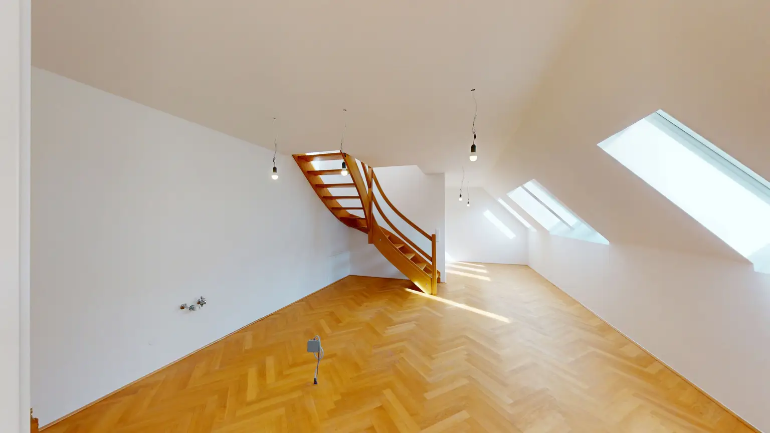 3-Zimmer-Dachwohnung mit urbanem Flair