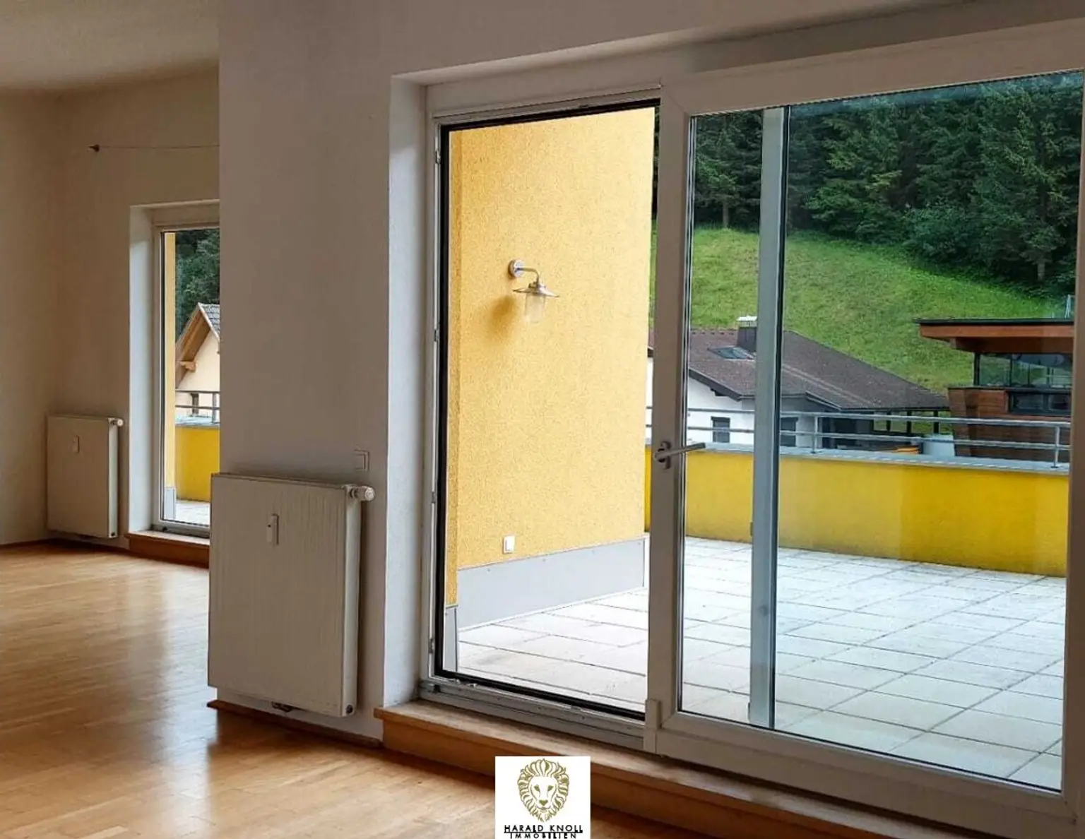 Dachterrassenwohnung mit ca. 126 qm Wohnfläche und ca. 47 qm Terrasse in Völs