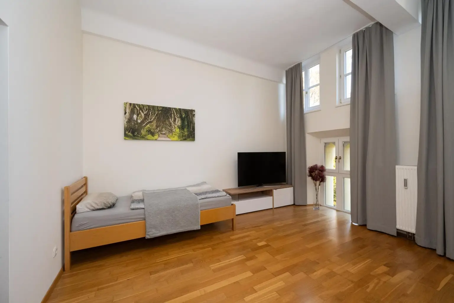 Tradition trifft Moderne – sonniges Apartment mit Küche und Parkplatz im Schloss Voglsang!