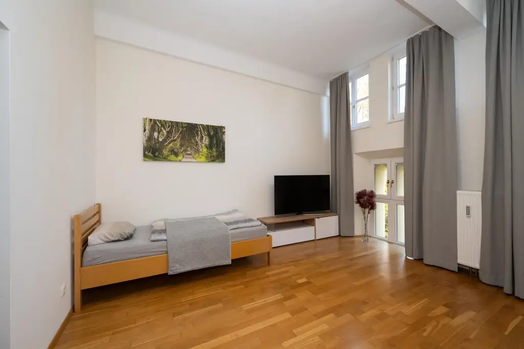 Tradition trifft Moderne – sonniges Apartment mit Küche und Parkplatz im Schloss Voglsang!