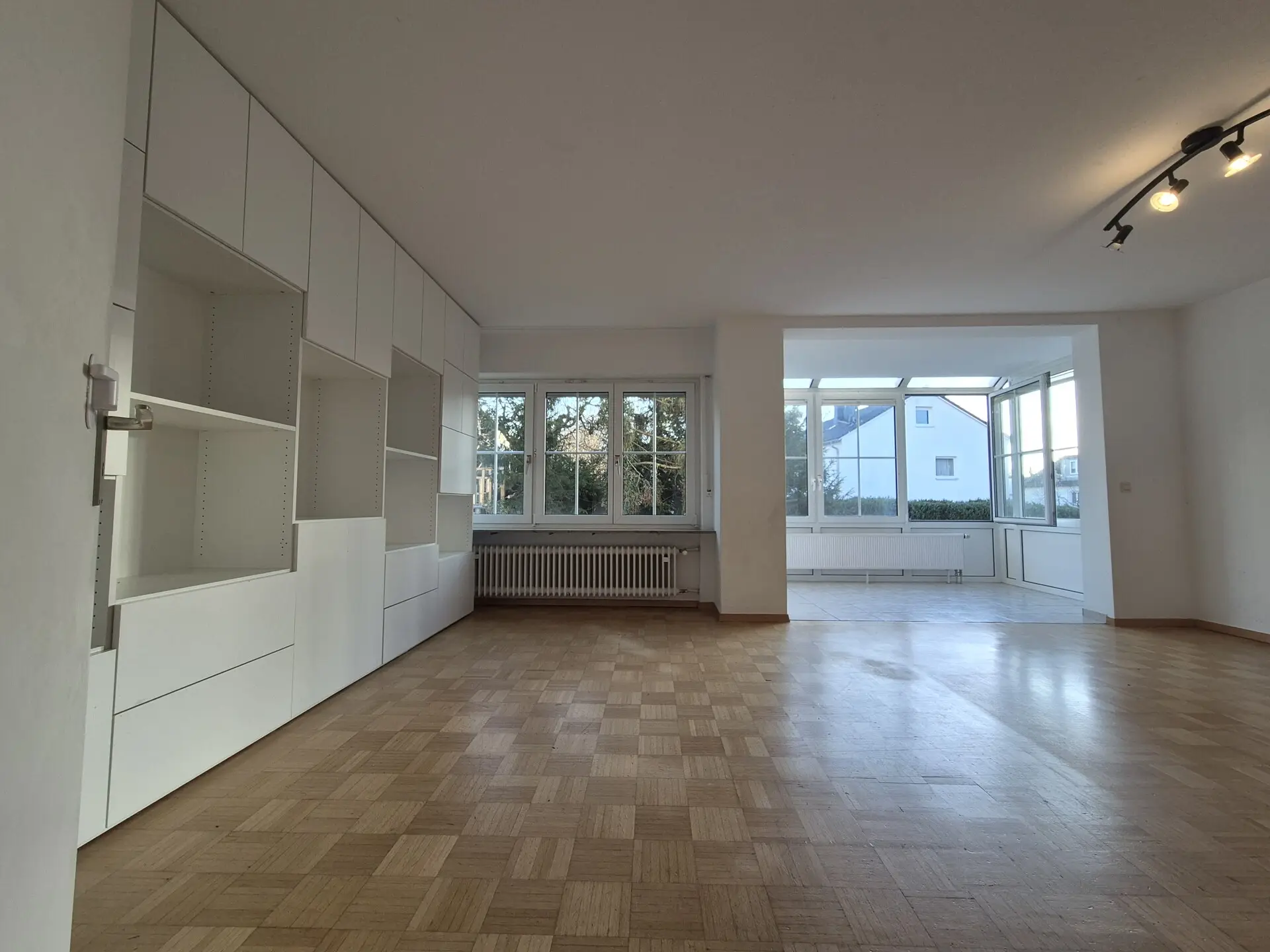 Wohnzimmer im EG Ansicht 3