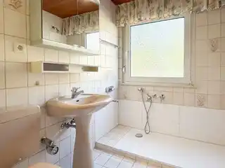 Badezimmer 1.OG